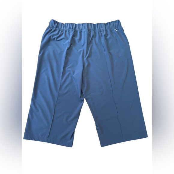 Athletic Works, Dri-More Tech Capri Pants, Plus Size XXL, Gray 🏃♀️➡️ - Picture 6 of 9